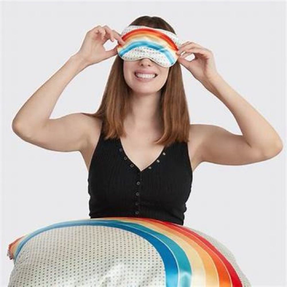 Brand New*** Stranger Things Pillow Case and Sleeping Mask x  /Kit • sch/